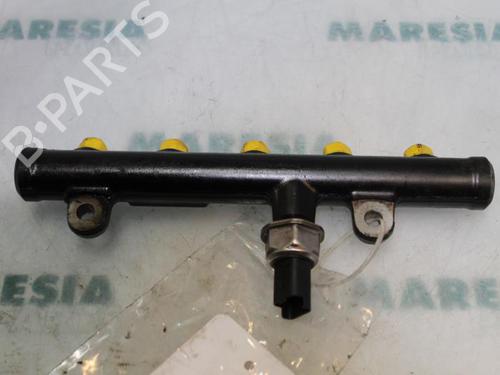 Used Injection rail CITROËN C5 II Break (RE_) 2.0 HDi (RERHRH) (136 hp) 31444862