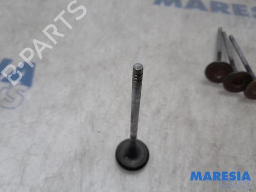 Andre CITROËN C4 Picasso II 1.6 HDi / BlueHDi 115 | BP31447718O1