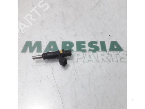 injector-peugeot-207-wa_-wc_-2006-2007-2008-2009-2010-2011-2012-2013-2014-2015-31526276 main image