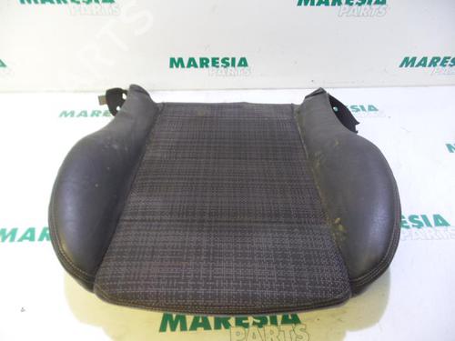 Used Right front seat PEUGEOT 307 (3A/C) 1.6 16V (109 hp) 31393470