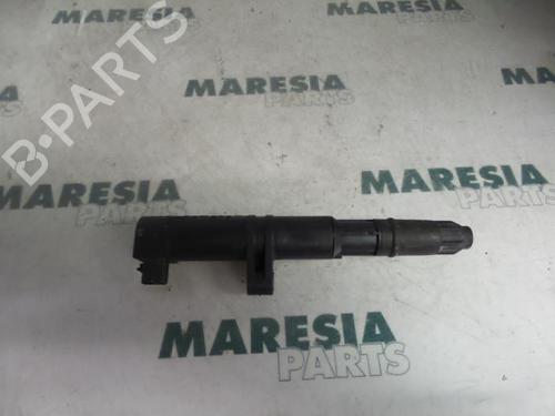 Used Ignition coil RENAULT LAGUNA II Grandtour (KG0/1_) 2.0 16V (KG00, KG0K, KG0W, KG0P) (135 hp) 31467590