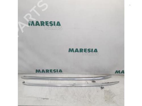 roof-bar-peugeot-508-sw-i-8e_-2010-2011-2012-2013-2014-2015-2016-2017-2018-31441253 main image