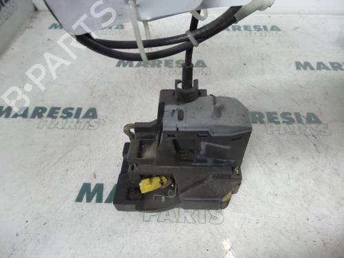 electronic-module-renault-scenic-i-mpv-ja01_-fa0_-1999-2000-2001-2002-2003-2004-2005-2006-2007-2008-2009-2010-31384156 main image