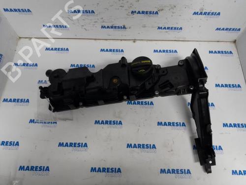 Used Valve cover PEUGEOT 2008 I (CU_) 1.6 HDi (92 hp) 31442958