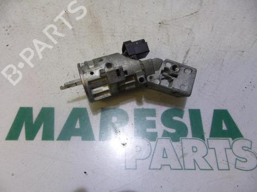 Used Ignition barrel PEUGEOT 407 SW (6E_, 6D_) 2.0 HDi 135 (136 hp) 31480417