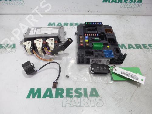 Used Engine control unit (ECU) PEUGEOT 208 I (CA_, CC_) 1.0 VTi (68 hp) 31529898