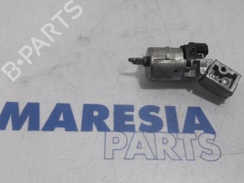 Used Ignition barrel PEUGEOT 5008 (0U_, 0E_) 1.6 HDi (110 hp) 31474719