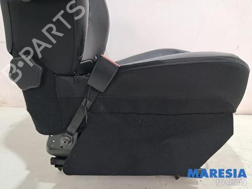 Left front seat RENAULT CAPTUR I (J5_, H5_) 1.2 TCe 120 | BP38970240C15 - Image 6