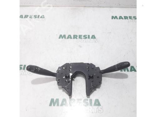 Used Switch CITROËN C5 III (RD_) 2.0 HDi 140 (RDRHF8, RDRHFA, RDRHA8, RDRHAJ) (140 hp) 31521805