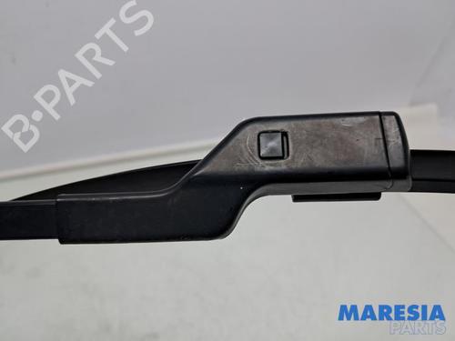 Front windshield wiper arm CITROËN C4 Picasso II 1.6 THP 155 | BP31532105C143