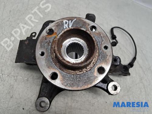 Used Right front steering knuckle RENAULT CAPTUR I (J5_, H5_) 1.2 TCe 120 (120 hp) 31816538