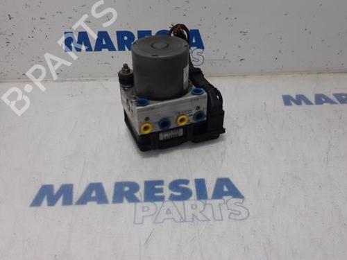 Used ABS pump CITROËN JUMPER II Bus 2.2 HDi 120 (120 hp) 31488338