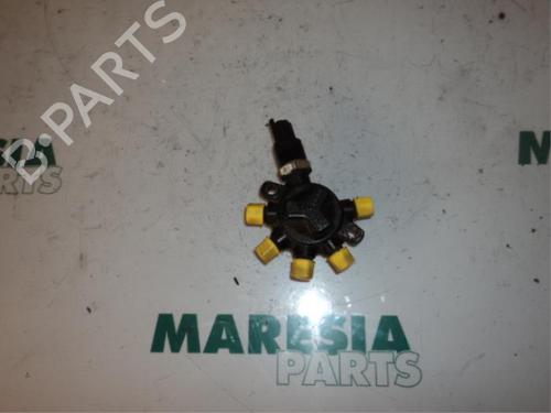 Used Injection rail Injection rail RENAULT CLIO II (BB_, CB_) 1.5 dCi (B/CB07) (65 hp) 31494868 31494868