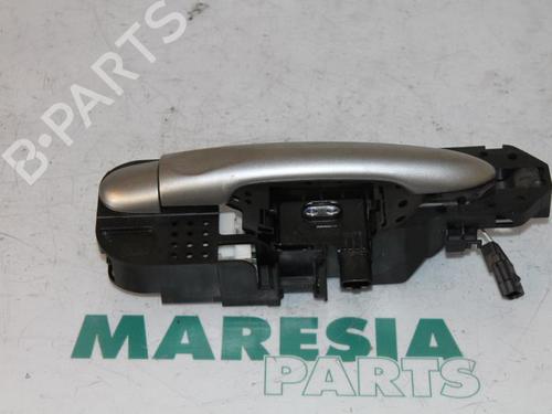 front-right-exterior-door-handle-renault-megane-iii-coupe-dz01_-2008-2009-2010-2011-2012-2013-2014-2015-2016-31493337 main image