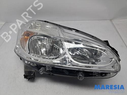 Used Right headlight PEUGEOT 208 I (CA_, CC_) 1.0 VTi (68 hp) 31404046