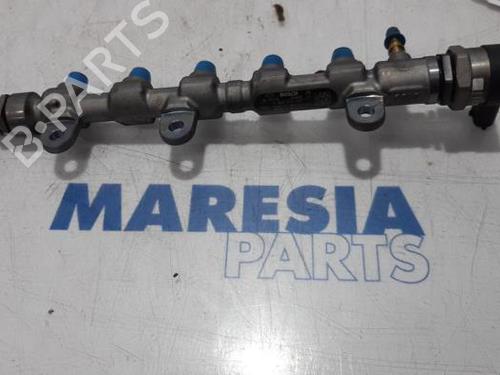 Used Injection rail RENAULT ESPACE IV (JK0/1_) 2.0 dCi (JK01, JK02, JK1J, JK1K, JK1H) (150 hp) 31450514