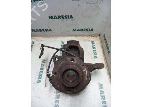 Used Left front steering knuckle PEUGEOT 207 CC (WD_) 1.6 16V Turbo (150 hp) 31535295