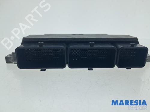 Engine control unit (ECU) RENAULT CAPTUR I (J5_, H5_) 0.9 TCe 90 | BP39725983M57 - Image 2