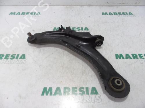 Used Left front suspension arm RENAULT SCÉNIC II (JM0/1_) 1.6 16V (JM1R) (112 hp) 31393322