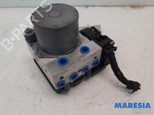 Used ABS pump FIAT 500 (312_) 1.4 (312AXC1B, 312CXC1B) (100 hp) 31396779