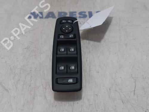 Used Switch RENAULT MEGANE III Hatchback (BZ0/1_, B3_) 1.5 dCi (106 hp) 31494957