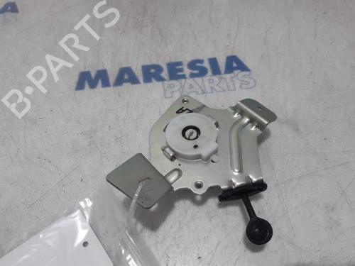 Used Hinge/Door check strap PEUGEOT 3008 I MPV (0U_) 1.6 HDi (114 hp) 31399976