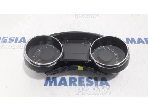 Used Instrument cluster PEUGEOT 3008 I MPV (0U_) 1.6 VTi (120 hp) 31524397