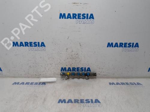Injection rail RENAULT TRAFIC II Van (FL) 2.5 dCi 145 (FL0J) | BP31504797M98