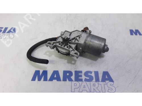 Used Front wiper motor FIAT PANDA (312_, 319_) 0.9 (312PXP1A) (60 hp) 31444995