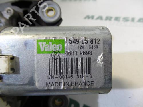 Rear wiper motor FIAT STILO Multi Wagon (192_) 1.9 JTD | BP31481532M102