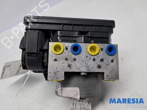 Módulo de ABS RENAULT MEGANE IV Hatchback (B9A/M/N_) 1.2 TCe 130 (B9MR) (130 hp) 31418840