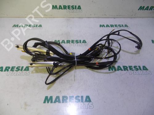 BP31522001I30 main image