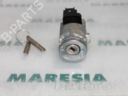 Used Ignition barrel PEUGEOT 407 SW (6E_, 6D_) 2.0 (136 hp) 31465802