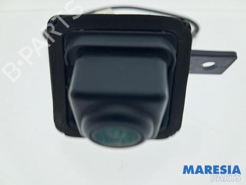 Used Camera Camera RENAULT CAPTUR I (J5_, H5_) 1.2 TCe 120 (120 hp) 33471154 33471154