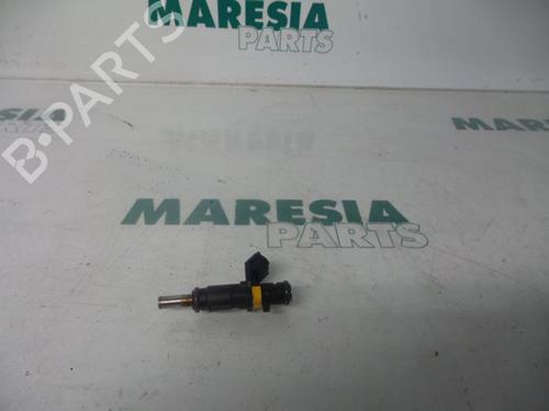 Used Injector PEUGEOT 208 I (CA_, CC_) 1.6 VTi (120 hp) 31411784