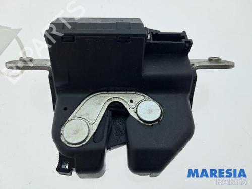 Used Electronic module Electronic module FIAT 500 (312_) 1.2 (312AXA1A) (69 hp) 33296335 33296335