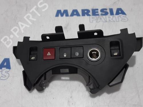 Warnblinkschalter für CITROËN BERLINGO Box Body/MPV (B9) 1.6 HDi 90 (90 hp) 31498383