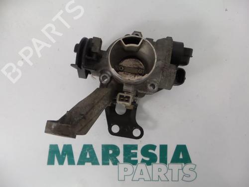 Used Throttle body RENAULT TWINGO I (C06_) 1.2 (C066, C068) (58 hp) 31419520