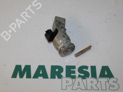 Used Ignition barrel PEUGEOT PARTNER Box Body/MPV 1.6 HDi (90 hp) 31521748