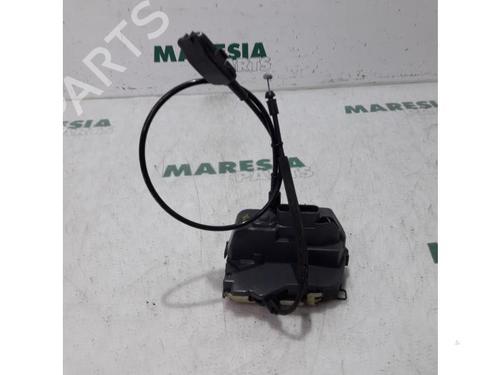 Used Electronic module RENAULT SCÉNIC II (JM0/1_) 1.6 16V (JM1R) (112 hp) 31454652