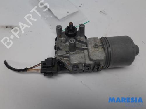 Used Front wiper motor RENAULT ZOE (BFM_) ZOE (92 hp) 31399215