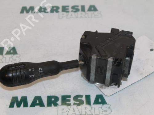 steering-column-stalk-renault-twingo-i-c06_-1993-1994-1995-1996-1997-1998-1999-2000-2001-2002-2003-2004-2005-2006-2007-2008-2009-2010-2011-2012-31467305 main image