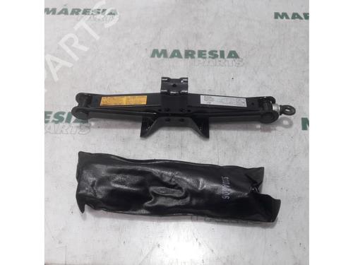 other-citroen-c-crosser-vu_-vv_-2007-2008-2009-2010-2011-2012-31392672 main image