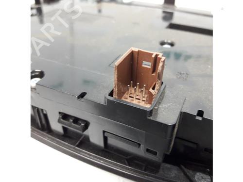 Climate control PEUGEOT 508 I (8D_) 2.0 HDi Hybrid4 AWC | BP31448901I5