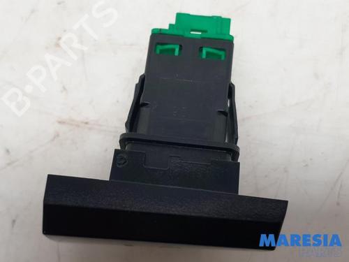 Switch CITROËN GRAND C4 SPACETOURER (3A_, 3E_) 1.2 PureTech 130 | BP31525323I30