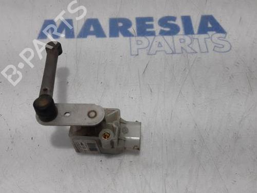 Used Headlight adjuster motor RENAULT MEGANE III Coupe (DZ0/1_) 2.0 TCe (DZ0K) (180 hp) 31528137