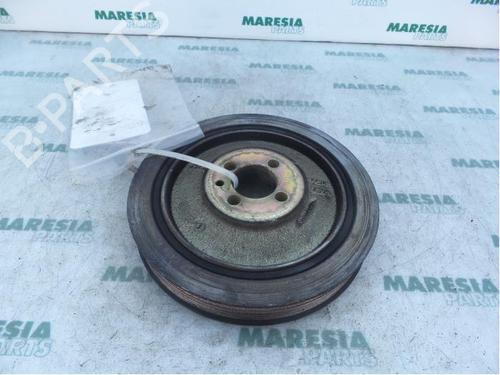 Used Pulley FIAT PUNTO (188_) 1.9 DS 60 (188.031, .051, .231, .251) (60 hp) 31415684