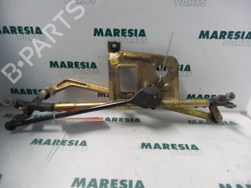 Vindrude Viskermekanisme ALFA ROMEO 166 (936_) 3.2 V6 24V (936AXB00, 936AXA00) (240 hp) 31527216