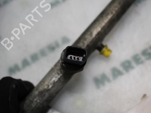 Injection rail CITROËN C5 I (DC_) 2.0 HDi (DCRHZB, DCRHZE) | BP31394245M98