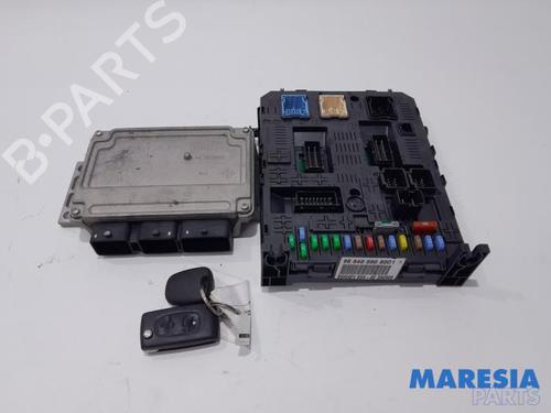 Used Engine control unit (ECU) CITROËN C4 Grand Picasso I (UA_) 2.0 i 16V (140 hp) 31389873